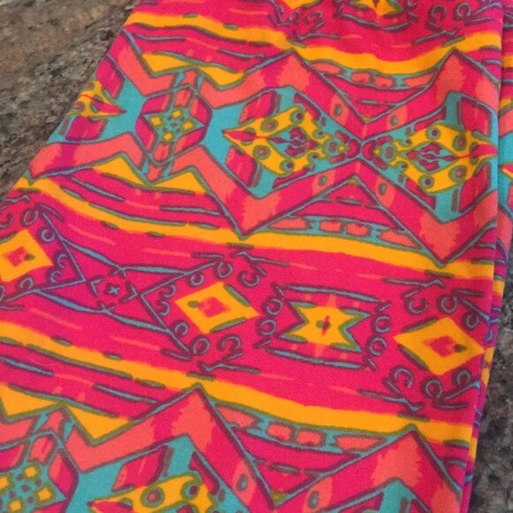 TWEEN NWOT LuLaRoe Leggings EE13 2398 - Picture 2 of 3